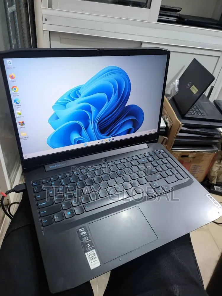 Laptop Lenovo Ideapad 3 16GB Intel Core i7 SSD 512GB