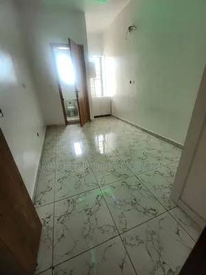 Studio Apartment in Ikota for rent