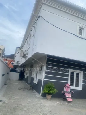 2bdrm Duplex in Ologolo Lekki Lagos for rent