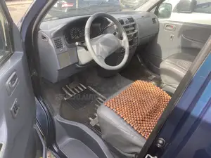 Toyota HiAce 2004 Grey
