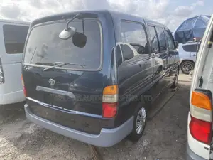 Toyota HiAce 2004 Grey