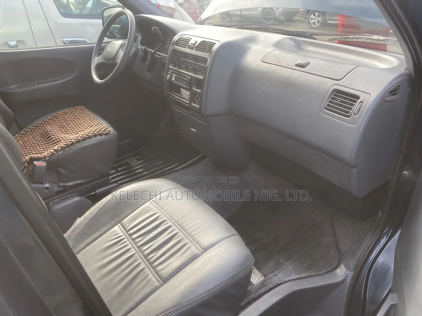 Toyota HiAce 2004 Grey