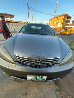 Toyota Camry LE 4dr Sedan (2.4L 4cyl 5A) 2006 Gray