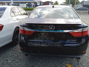 Lexus ES 2015 Black