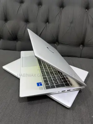 Laptop HP ProBook 450 8GB Intel Core i5 SSD 256GB