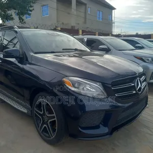 Mercedes-Benz GLE-Class 2019 Black