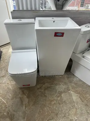 Integrated Square Wc With Square Basin