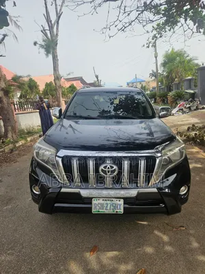 Toyota Land Cruiser Prado 2010 Black