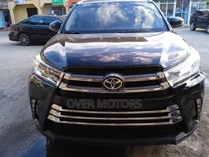 Toyota Highlander 2015 Black