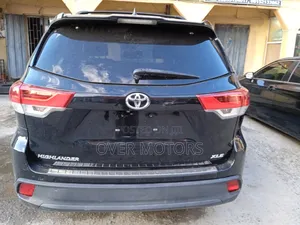 Toyota Highlander 2015 Black