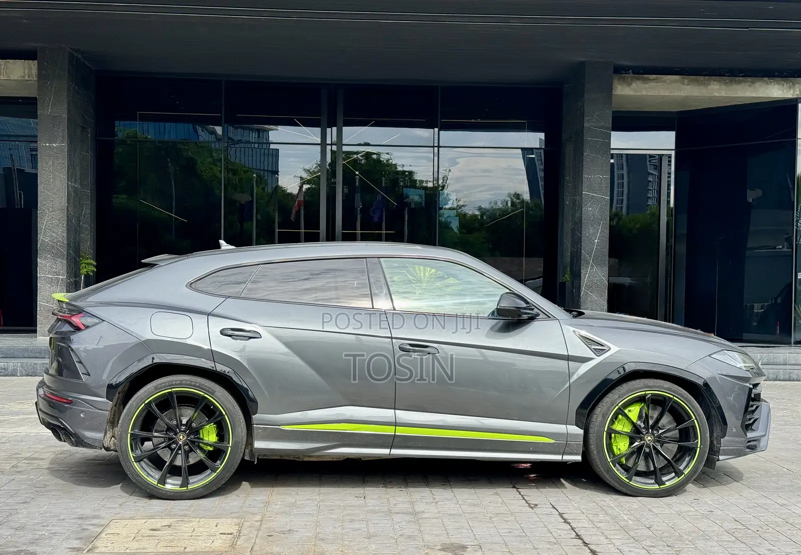 Lamborghini Urus 2021 Gray