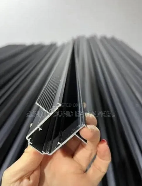 Magnetic Track Light