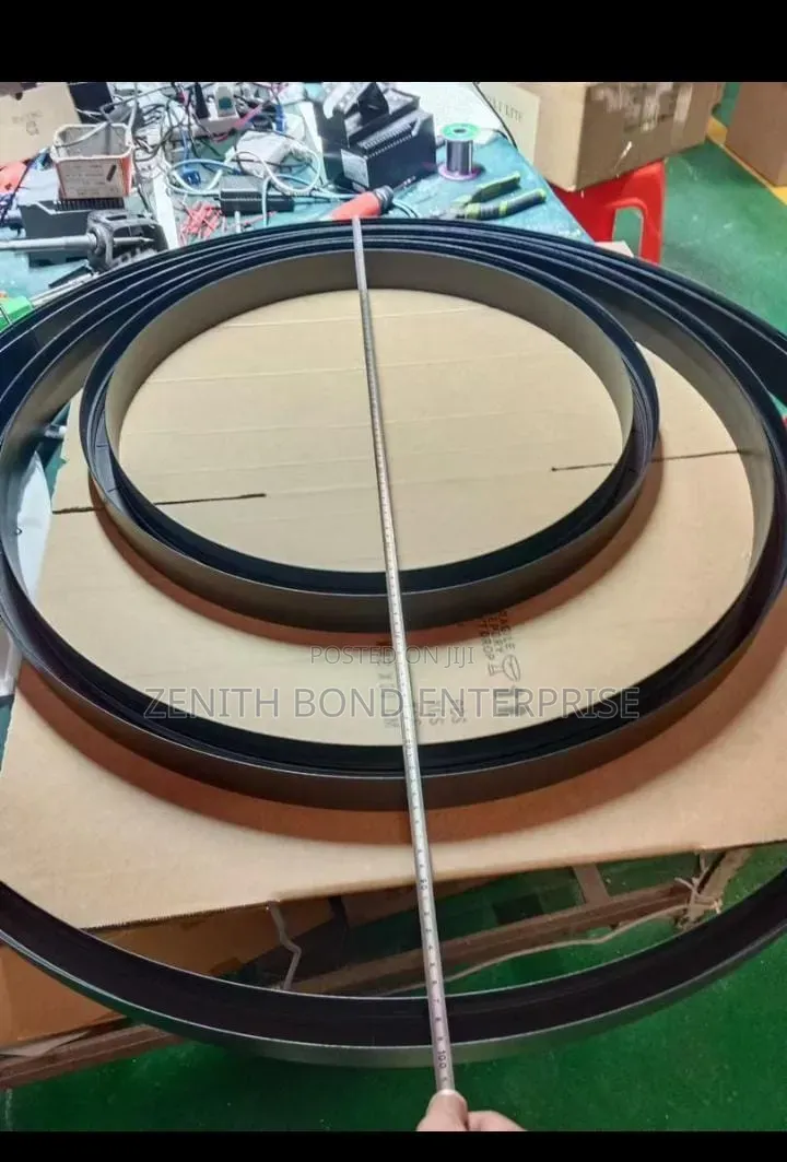 Magnetic Track Light