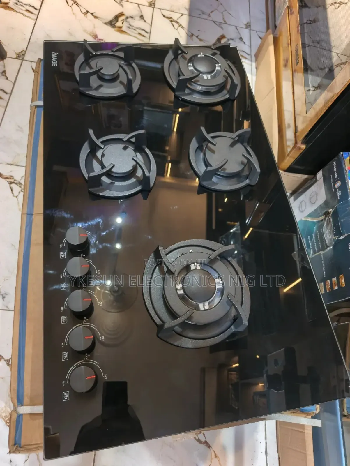 Original Image Inbuilt Cabinet 2 Big Burners 3 Medium Burners Etc.