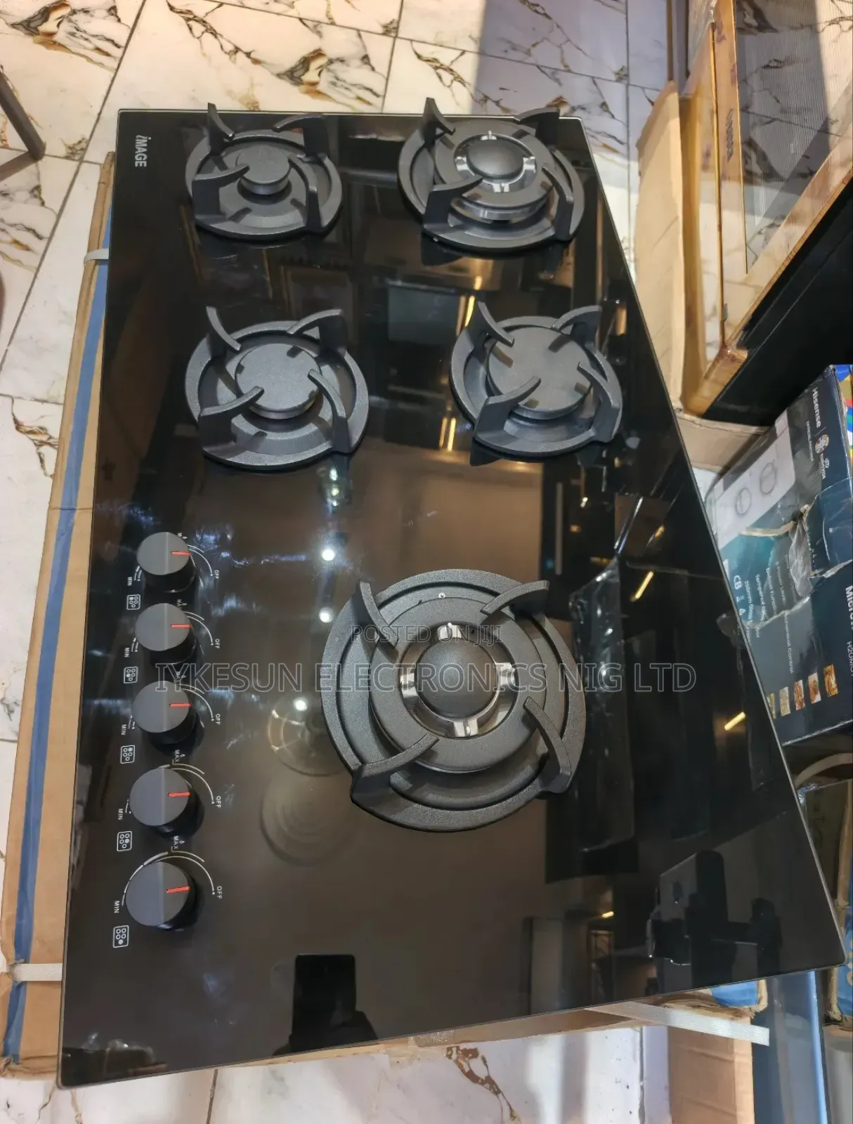 Original Image Inbuilt Cabinet 2 Big Burners 3 Medium Burners Etc.