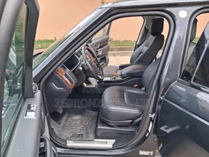 Land Rover Range Rover HSE SWB 2020 Gray