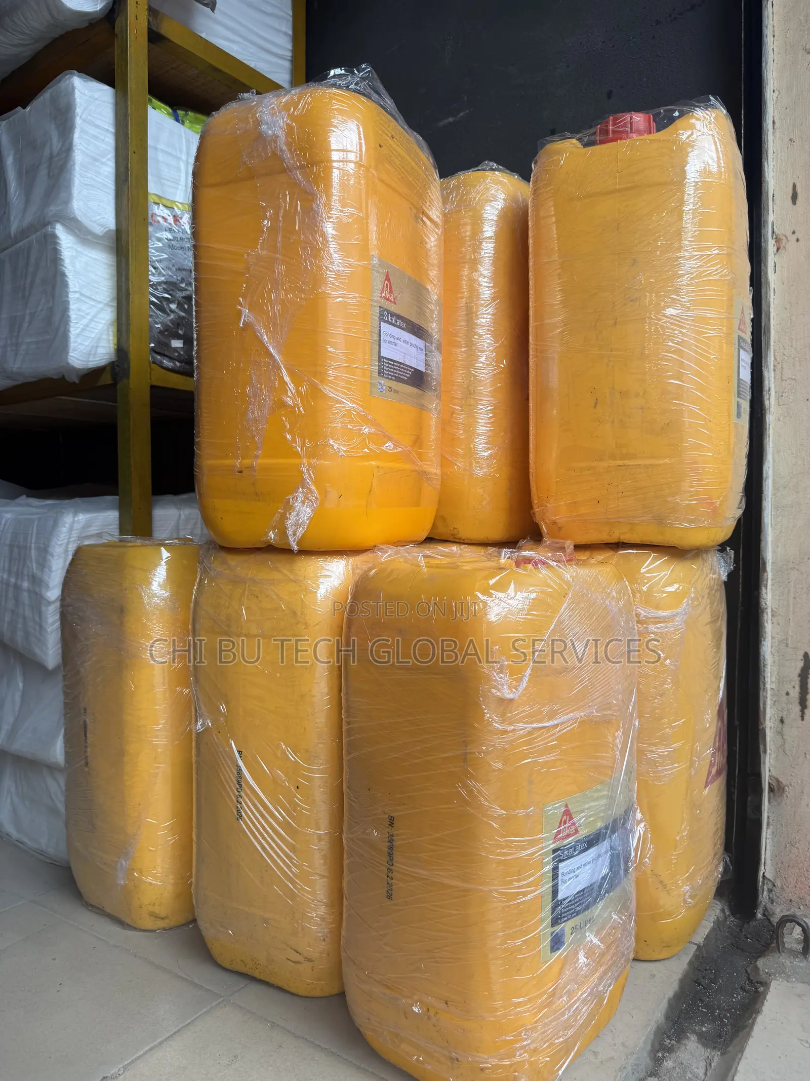 25-Liter Container of Sikalatex