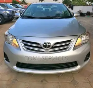 Toyota Corolla 2013 Silver