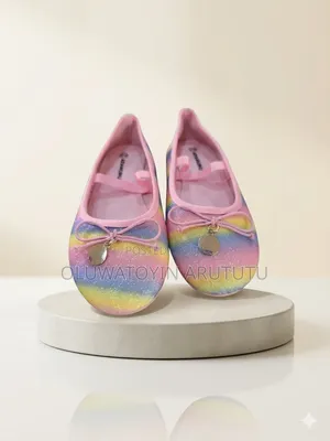 Girl Dressing Shoe