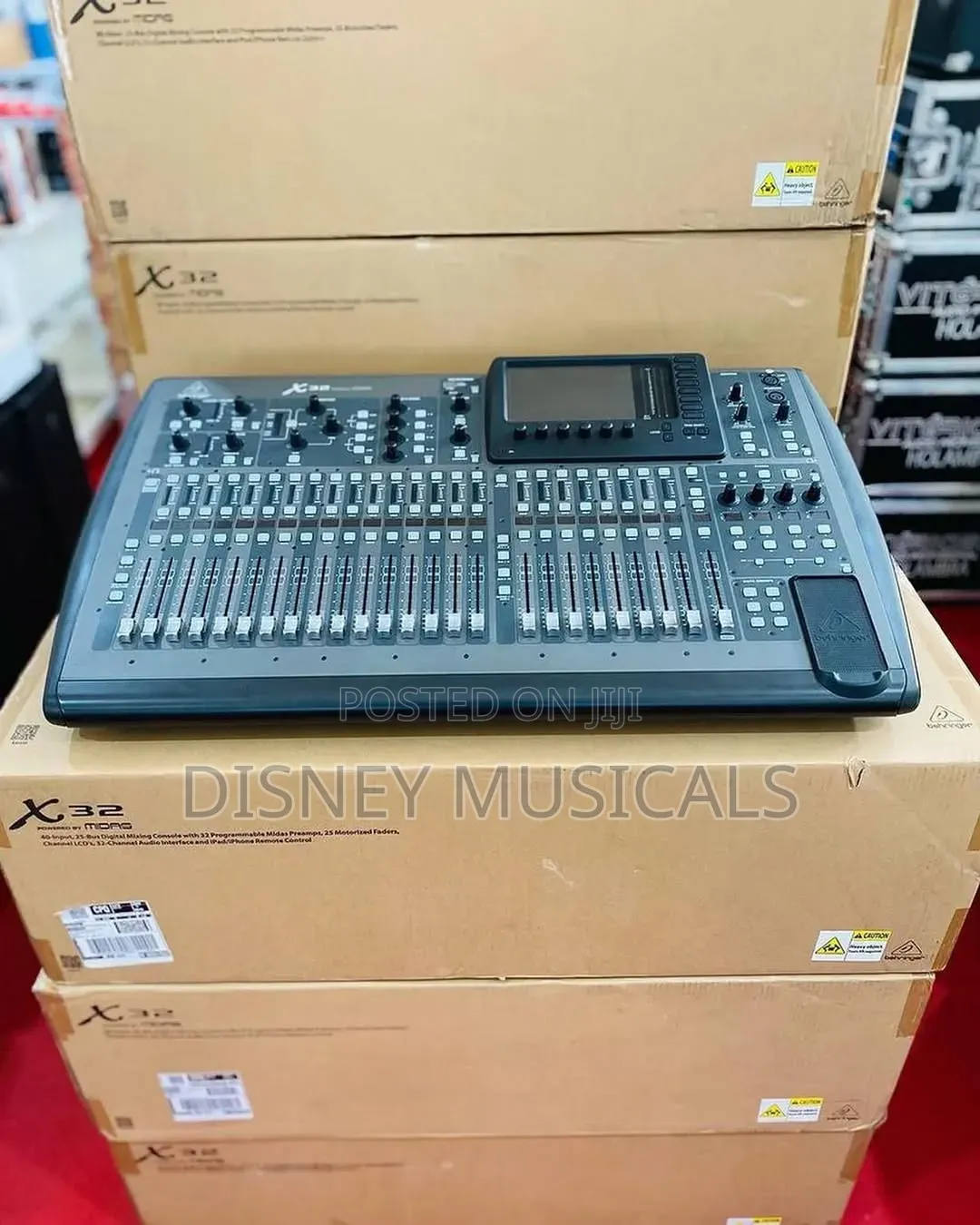 Behringer X32