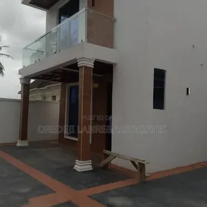 4bdrm Duplex in Alamutu Estate, Fagba for sale