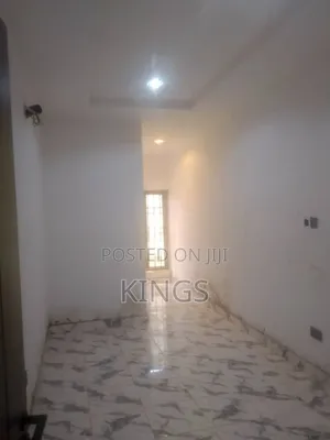 4bdrm Duplex in Area 3 for rent