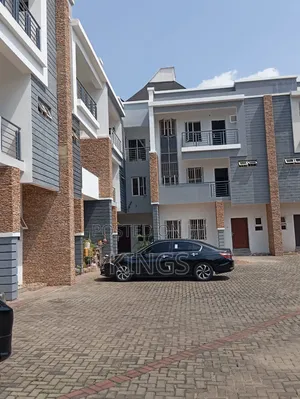 5bdrm Duplex in Guzape for rent