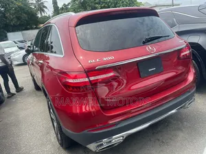 Mercedes-Benz GLC-Class 2018 Red