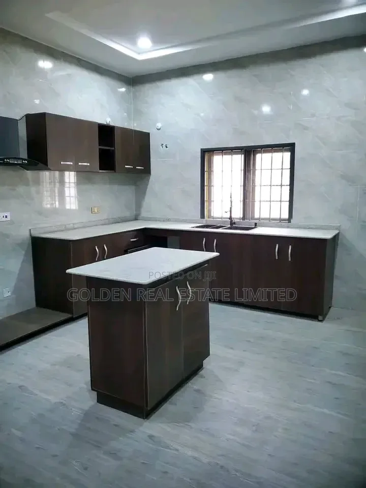 4bdrm Duplex in Asokoro for rent
