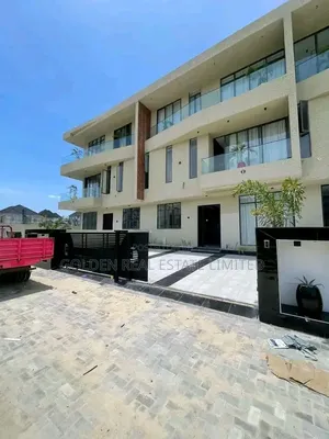5bdrm Duplex in Lekki Phase 1 for sale