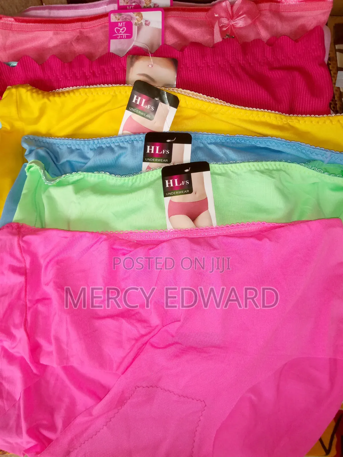 Mercyleo Accessories