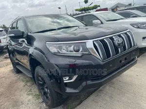 Toyota Land Cruiser Prado 4.0 2022 Black