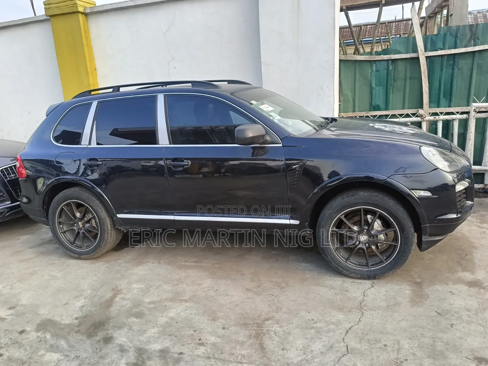 Porsche Cayenne 2010 Black