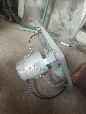 Industrial Heat Extractor 12 Inches