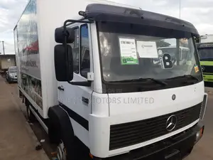 814 Benz Truck