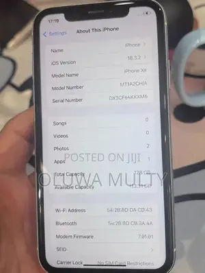 Apple iPhone XR 128 GB White