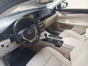 Lexus ES 350 FWD 2013 Blue