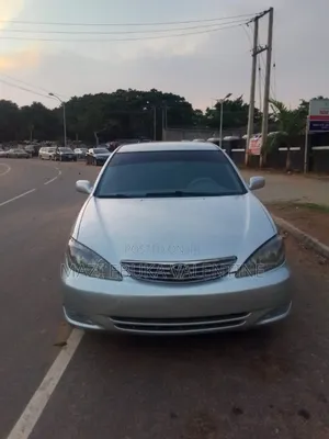 Toyota Camry 2004 Silver