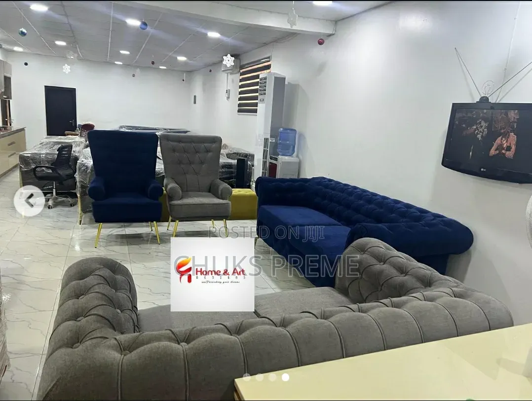 Favour Ii Sofa + Custom Accent