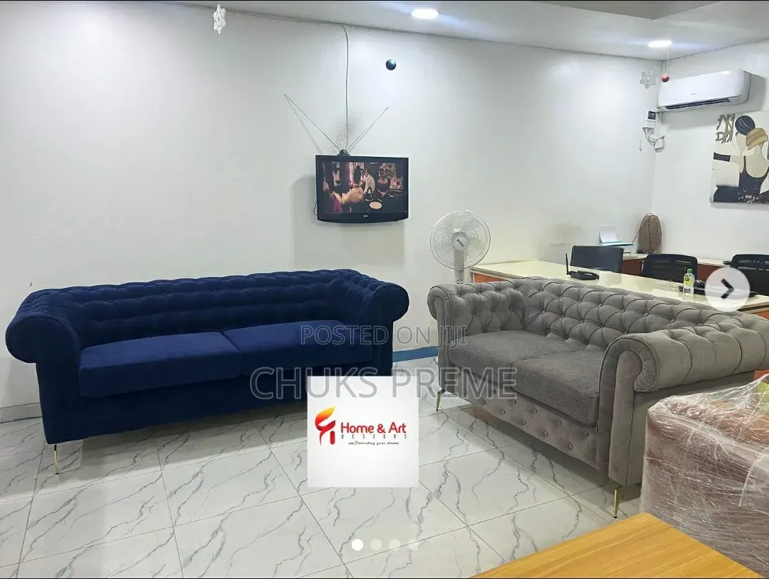 Favour Ii Sofa + Custom Accent