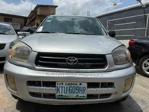 Toyota RAV4 Automatic 2003 Silver