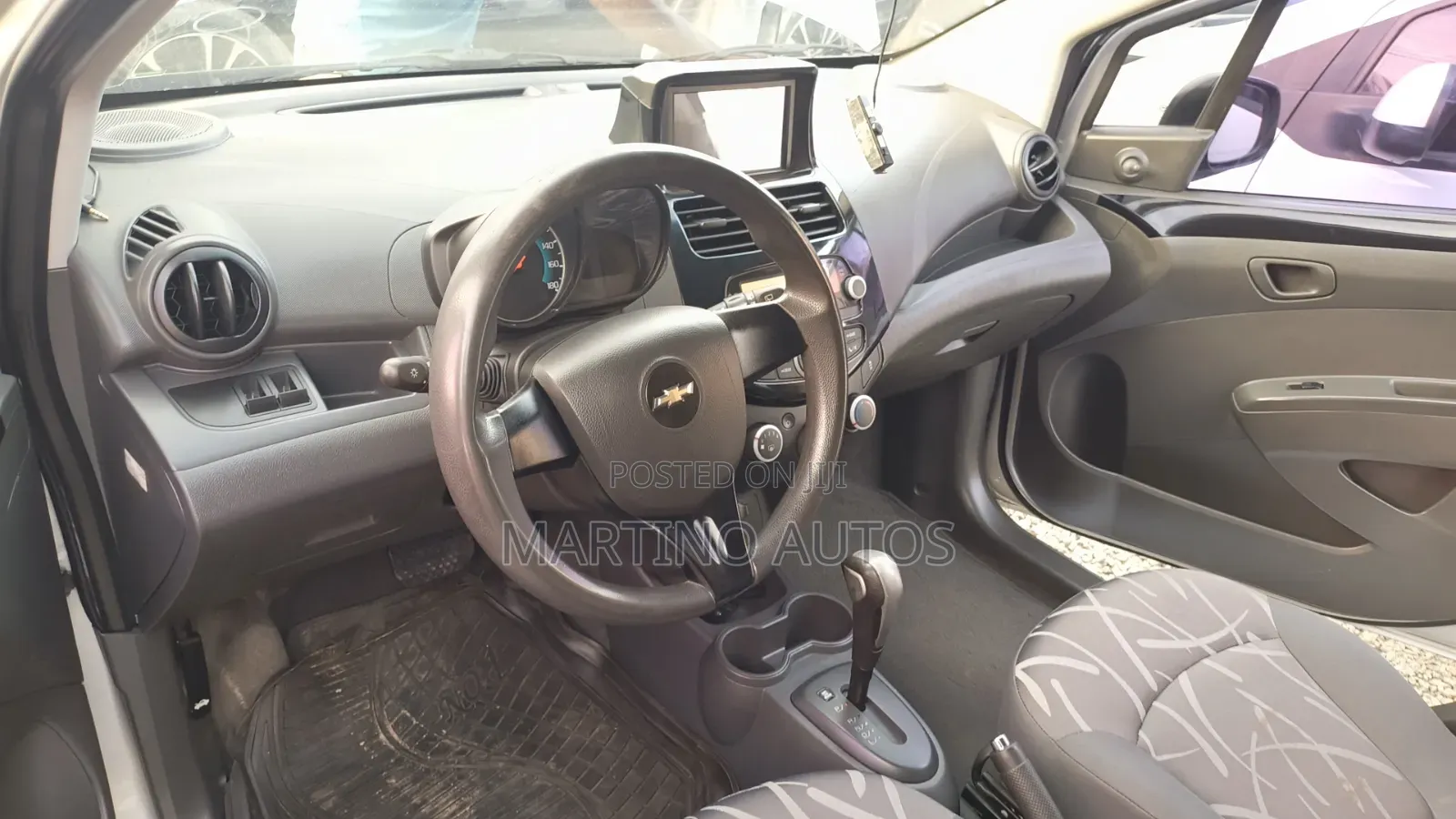 Chevrolet Spark 2015 Silver