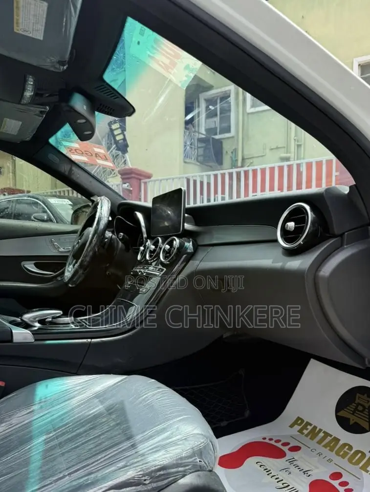 Mercedes-Benz C300 Sport 4dr RWD Sedan (2.0L 4cyl 7A) 2015 White