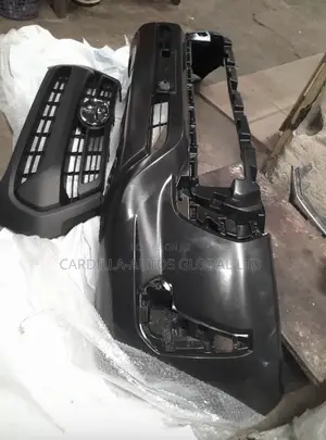 Complete Front Bumper Hilux Vigo 2020