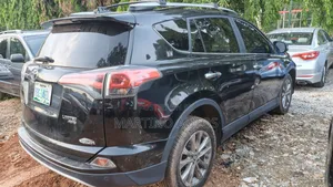 Toyota RAV4 2017 Black