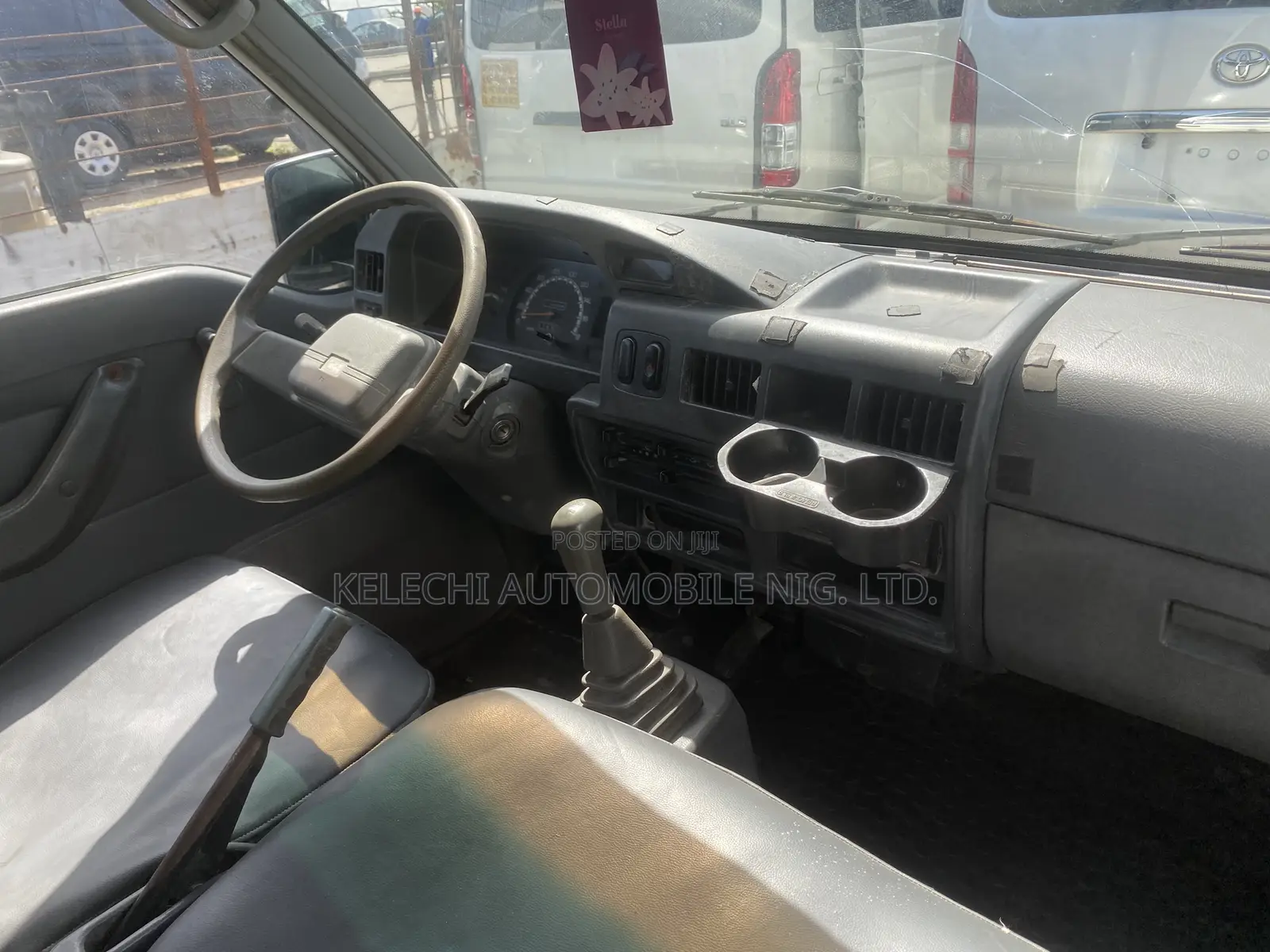 Mitsubishi L300 2013 White