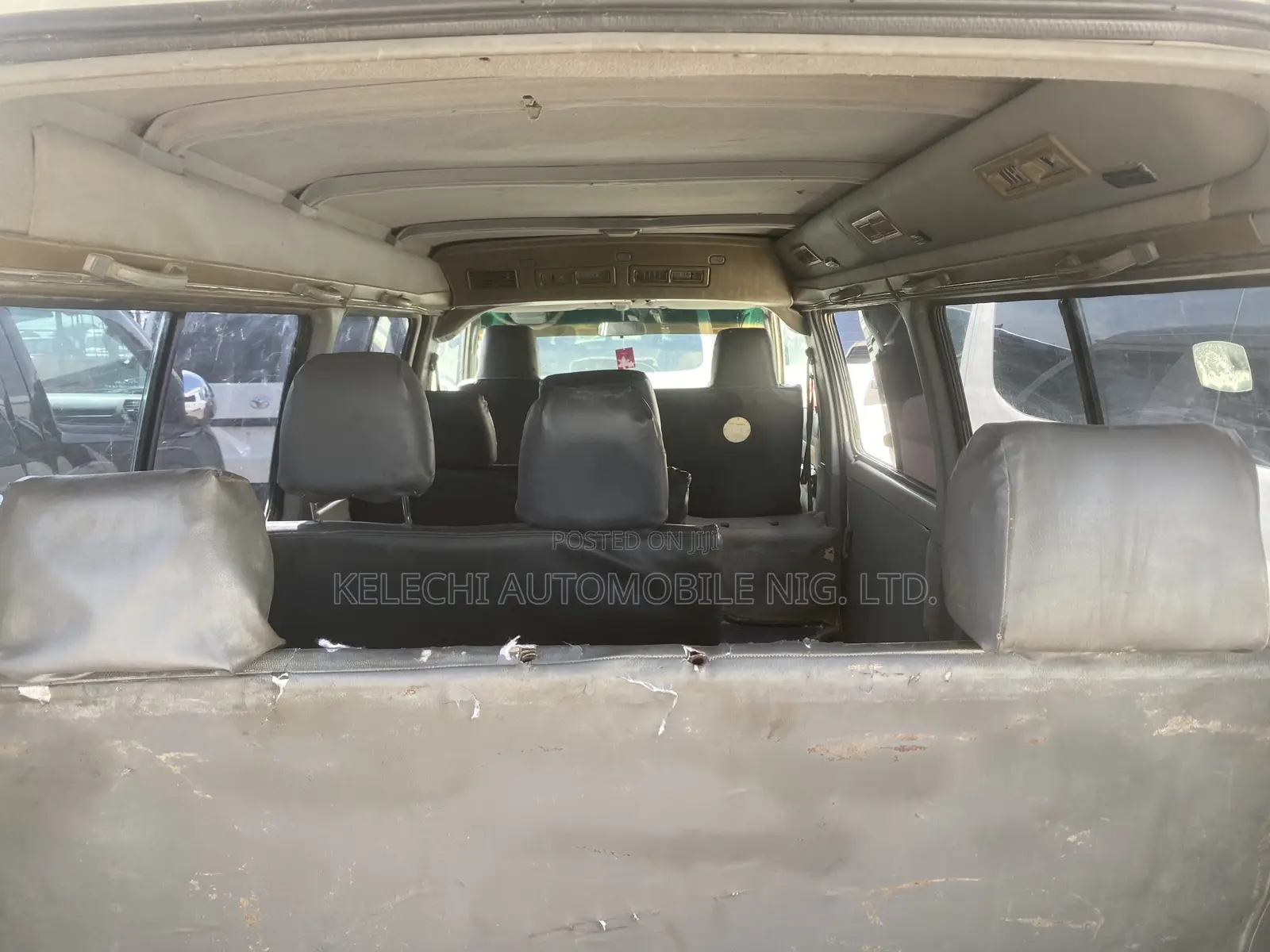 Mitsubishi L300 2013 White