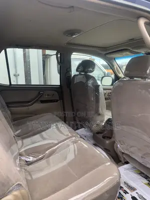 Toyota Sequoia Limited 4dr SUV 4WD (4.7L 8cyl 4A) 2004 Blue