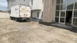 5bdrm Duplex in Woji for sale