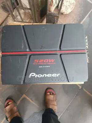Pioneer Gm-A4704 Amplifier for Car Audio